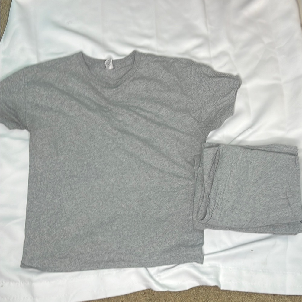 Gray 5 Pack Hanes T-Shirts